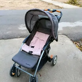 коляска kolýaska