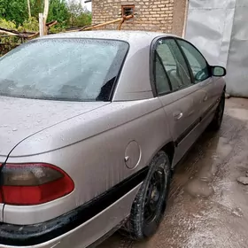 Opel Omega 1995