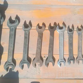 ИНСТРУМЕНТЫ Açarlar