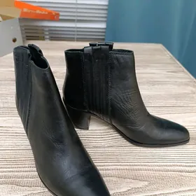 полусапожки женские