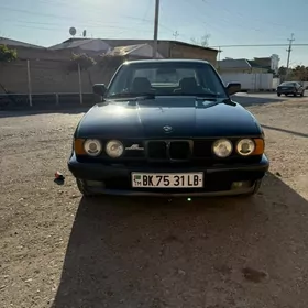 BMW 525 1992
