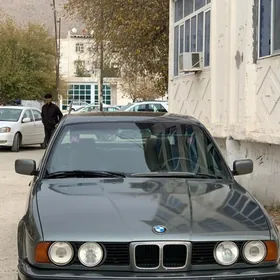 BMW E34 1990
