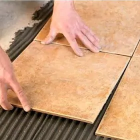 УКЛАДКА ПЛИТКИ