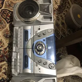 Магнитофон