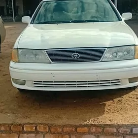 Toyota Avalon 1999