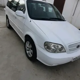 Kia Sedona 2004