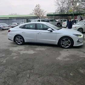 Hyundai Sonata 2020
