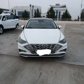 Hyundai Sonata 2022