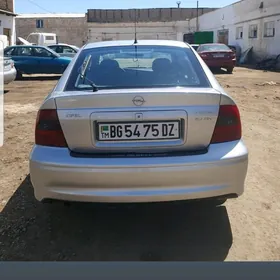Opel Vectra 1999