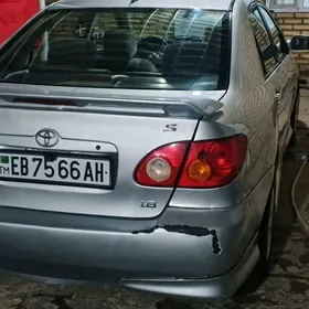 Toyota Corolla 2005
