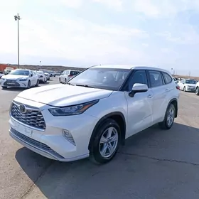 Toyota Highlander 2020