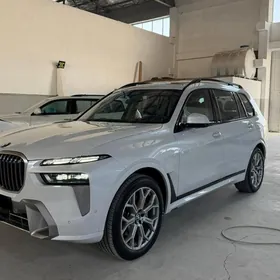 BMW X7 2023