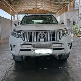 Toyota Land Cruiser Prado 2021