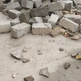 Бетонные керпичи