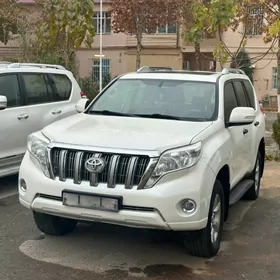 Toyota Land Cruiser Prado 2018
