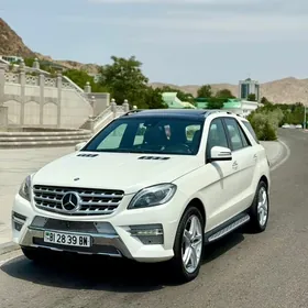 Mercedes-Benz ML350 2013