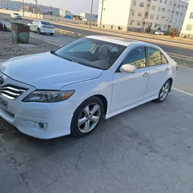 Toyota Camry 2010