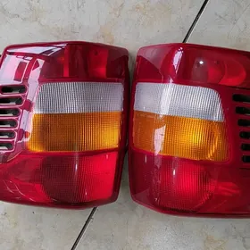 Jeep Cherokee stopnik komplekt