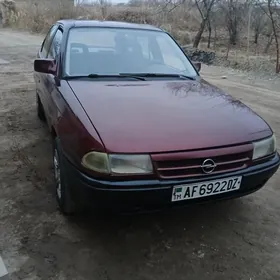 Opel Astra 1992