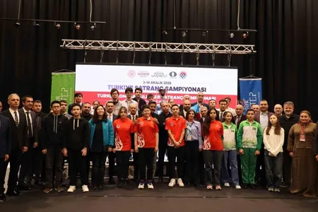 Türkmenistan türki dilli döwletleriň birinji küşt çempionatyna gatnaşdy