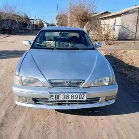 Toyota Vista 1995