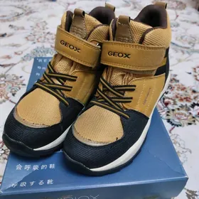 Ботинки GEOX 33р