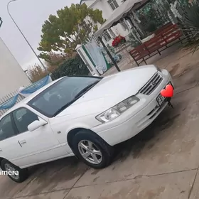 Toyota Camry 1998
