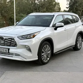 Toyota Highlander 2020