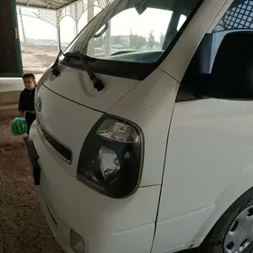 Kia Bongo 2014