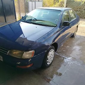 Toyota Carina 1993