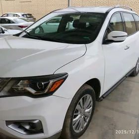 Nissan Pathfinder 2020