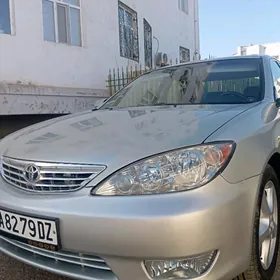 Toyota Camry 2005