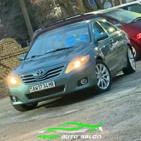 Toyota Camry 2010
