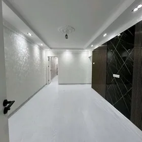 9 mkr  2 komnat 4/ 2 etaź