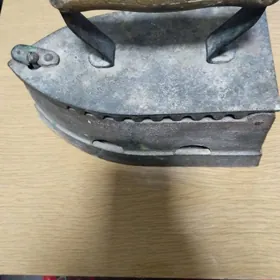 угольный утюг