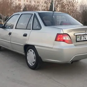 Daewoo Nexia 2011