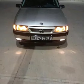 Opel Vectra 1990