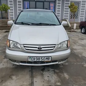Toyota Sienna 2002