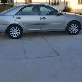 Toyota Camry 2005