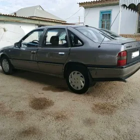 Opel Vectra 1989