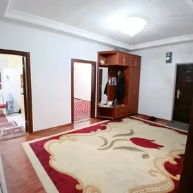 МИР 6 КВАДРАТНАЯ ПРИХОЖКА 3 ЭТ