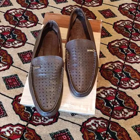 Koža kowus makasina