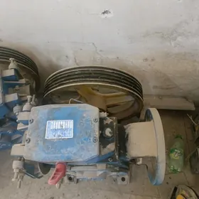 Лифт маторы