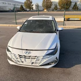 Hyundai Elantra 2021