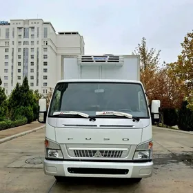 Mitsubishi Fuso 2015