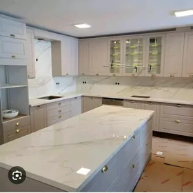 Guyma myramyr mramor mramyr