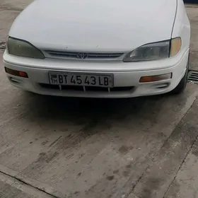 Toyota Camry 1993