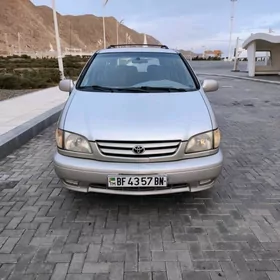 Toyota Sienna 2002