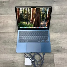 MacBook Air 2025 13" M4 16/512