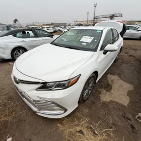 Toyota Camry 2022